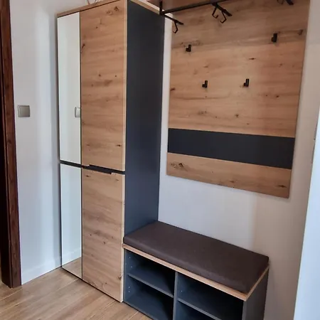 アパート Spokojna